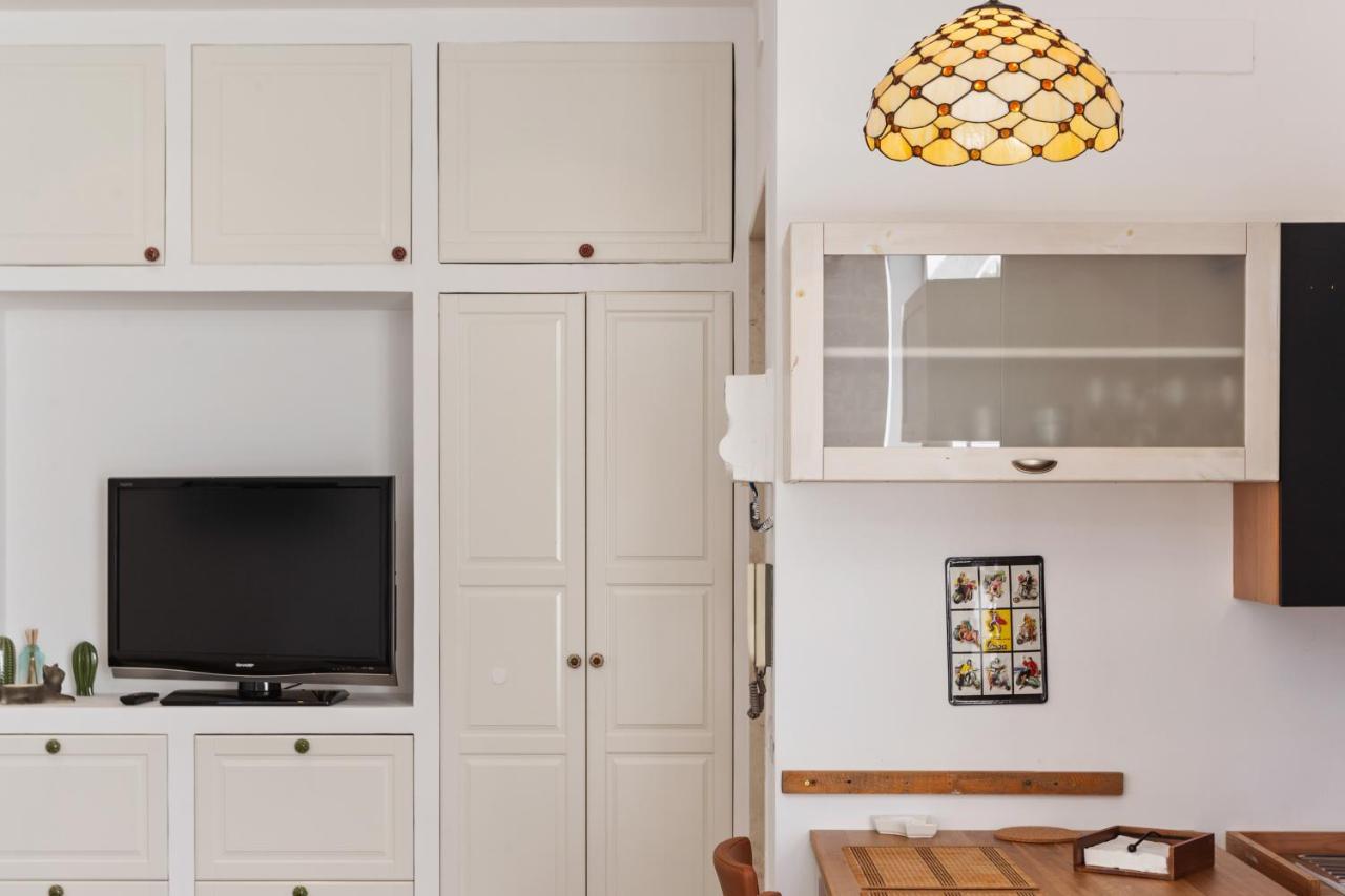 Madonella Apartment Con Terrazzo Bari Zewnętrze zdjęcie