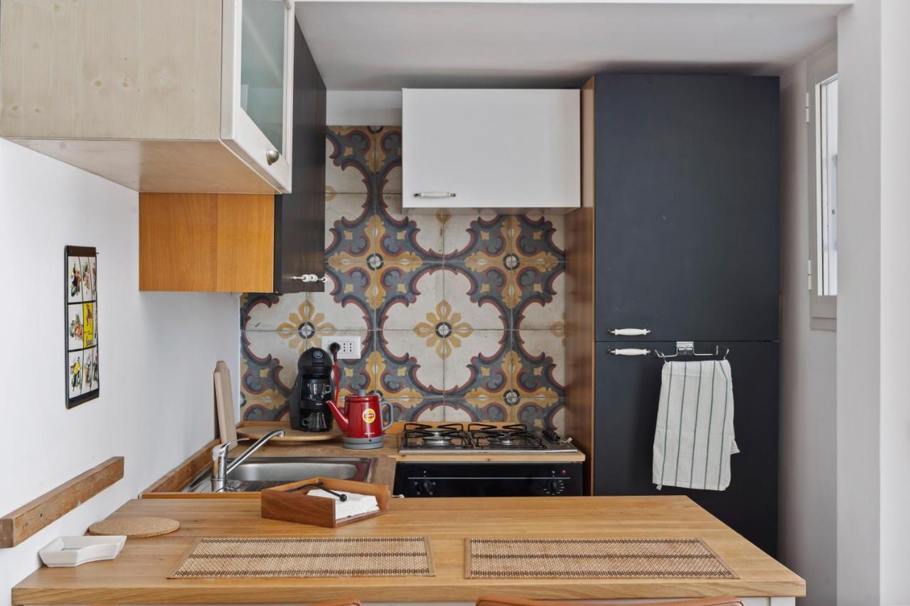 Madonella Apartment Con Terrazzo Bari Zewnętrze zdjęcie