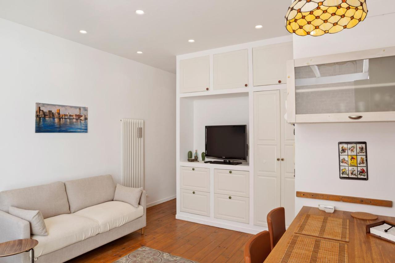 Madonella Apartment Con Terrazzo Bari Zewnętrze zdjęcie