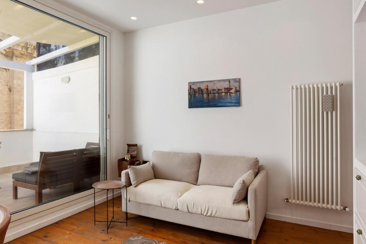 Madonella Apartment Con Terrazzo Bari Zewnętrze zdjęcie