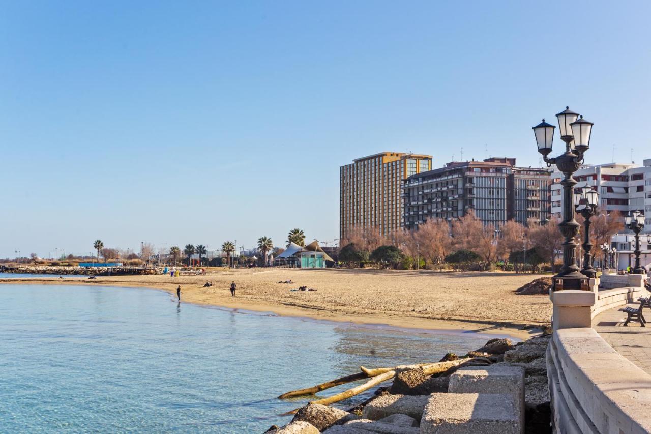 Madonella Apartment Con Terrazzo Bari Zewnętrze zdjęcie